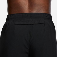 Shorts Nike Dri-FIT Challenger - Masculino - Foto 7