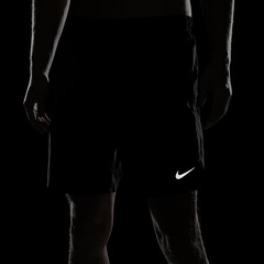 Shorts Nike Dri-FIT Challenger - Masculino - Foto 9