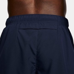 Shorts Nike Dri-FIT Challenger - Masculino - Foto 6