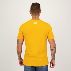 Camiseta Umbro Club Fan - Masculina - Foto 3