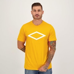 Camiseta Umbro Club Fan - Masculina - Foto 1