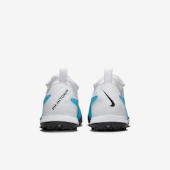 Chuteira Society Nike Jr Phantom GX Academy Dynamic Fit - Infantil - Foto 4