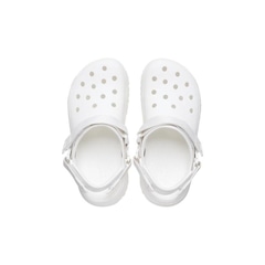 Sandália Crocs Classic Hiker Clog - Feminina - Foto 6