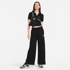 Calça Fleece Nike Sportswear Club Mid-Rise Wide - Feminina - Foto 5