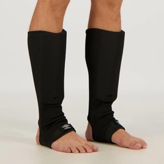 Tornozeleira Umbro Beach Soccer II - Adulto - Foto 1