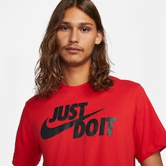 Camiseta Nike Sportswear Just Do It - Masculina - Foto 3