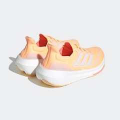 Tênis adidas Ultraboost Light - Feminino - Foto 10
