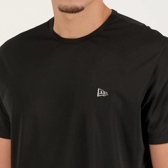 Camiseta New Era Performance Mini Logo NE - Masculina - Foto 4