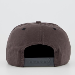 Boné Aba Curva do Atlético Mineiro Escudo Futfanatics - Snapback - Adulto - Foto 3