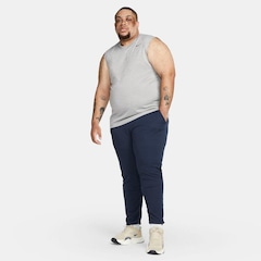 Camiseta Regata Nike Dri-FIT Legend - Masculina - Foto 8