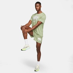 Bermuda Nike Dri-FIT Run Division Challenger - Masculino - Foto 8