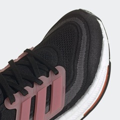 Tênis adidas Ultraboost Light - Feminino - Foto 8
