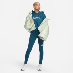 Calça Legging Nike Sportswear Swoosh - Feminina - Foto 4