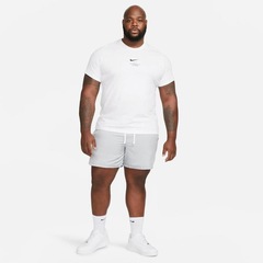 Camiseta Nike Sportswear Big Swoosh - Masculina - Foto 10