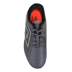 Chuteira Society Umbro Stride - Adulto - Foto 3