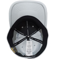 Boné Oakley Tincan Cap Lunar Rock Gelo com Logo - Fechado - Masculino - Foto 5