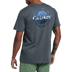 Camiseta Oakley Nature Graphic Water Masculina - Foto 2