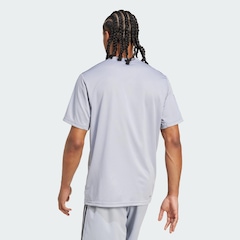 Camiseta Masculina adidas Manga Curta Essentials 3 Listras - Foto 3