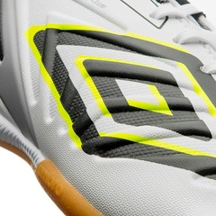 Chuteira Futsal Adulto Umbro V Club - Foto 8