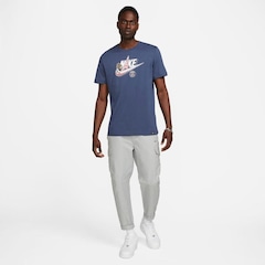 Camiseta Paris Saint-Germain Nike Futura - Masculina - Foto 5