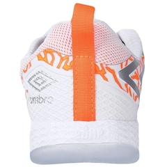 Chuteira de Futsal Umbro Pro 5 Bump Polar Magma - Adulto - Foto 3