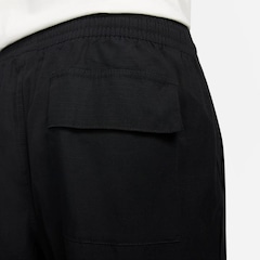 Calça Nike Club Woven Cargo - Masculina - Foto 4