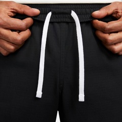 Calça Nike Club Woven Cargo - Masculina - Foto 6