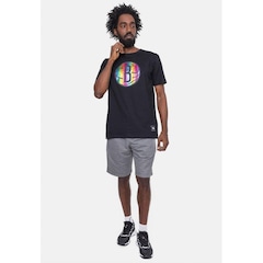 Camiseta Nba Rainbow Logo Brooklyn Nets - Masculina - Foto 1