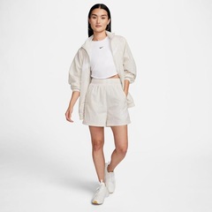 Shorts Nike Sportswear Essential - Feminino - Foto 4