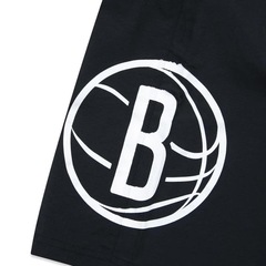 Bermuda New Era Brooklyn Nets Performance Core - Masculina - Foto 2