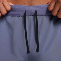 Bermuda Nike Dri-Fit Challenger - Masculino - Foto 3