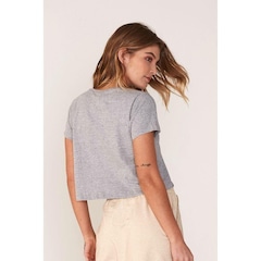 Camiseta Cropped Onbongo Estampado - Feminina - Foto 5