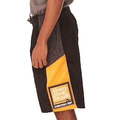 Bermuda Onbongo Veludo - Masculina - Foto 1