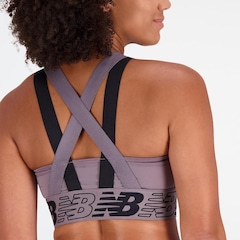 Top New Balance Relentless - Feminino - Foto 4