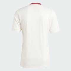 Camisa do Manchester Lifestyler adidas - Masculina - Foto 2