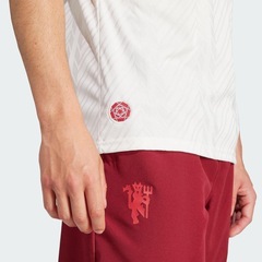 Camisa do Manchester Lifestyler adidas - Masculina - Foto 3