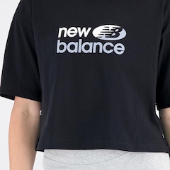 Camiseta Cropped New Balance Essentials - Feminina - Foto 5