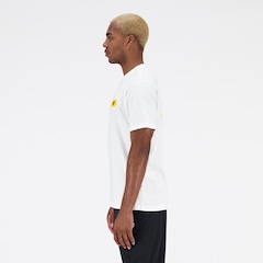 Camiseta New Balance Essentials 574 - Masculina - Foto 6