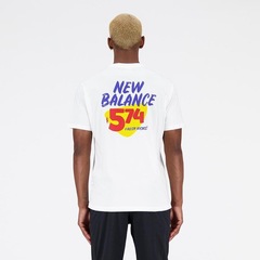 Camiseta New Balance Essentials 574 - Masculina - Foto 7