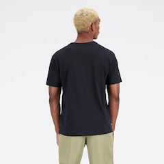 Camiseta New Balance Essentials Logo - Masculina - Foto 3