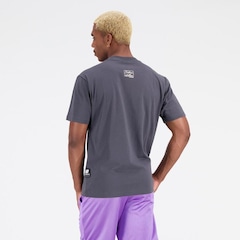 Camiseta New Balance Hoops Basket - Masculina - Foto 5