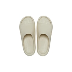 Chinelo Crocs Mellow Slide Bone - Unissex - Foto 2