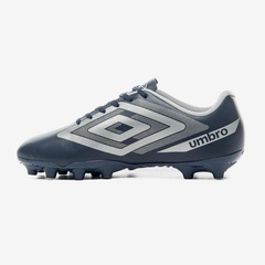 Chuteira de Campo Umbro Beat - Adulto - Foto 1