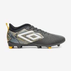 Chuteira de Campo Umbro Tocco II Club - Adulto - Foto 1