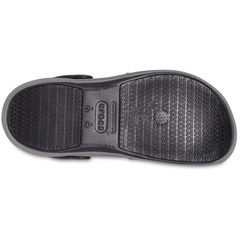 Sandália Crocs Bistro Graphic Clog - Unissex - Foto 6