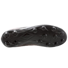 Chuteira Campo Umbro Warskin - Adulto - Foto 5
