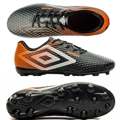 Chuteira de Futebol de Campo Umbro Warskin + Meias - Adulto - Foto 8