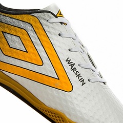 Chuteira Futsal Umbro Warskin - Adulto - Foto 5