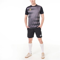Camiseta Umbro Diagram - Masculina - Foto 4