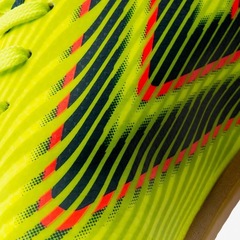 Chuteira Futsal Umbro Play - Adulto - Foto 8